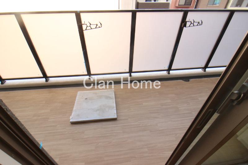 23/30 バルコニー