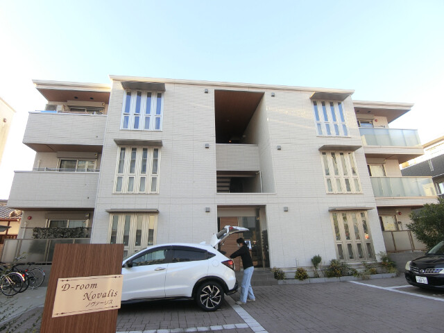 2/7 エントランス