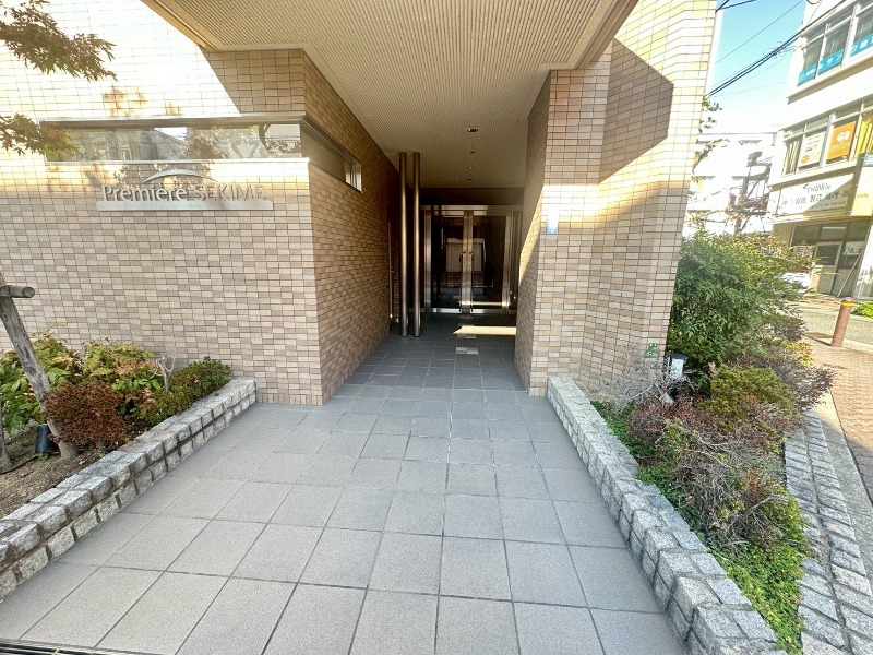 2/8 エントランス