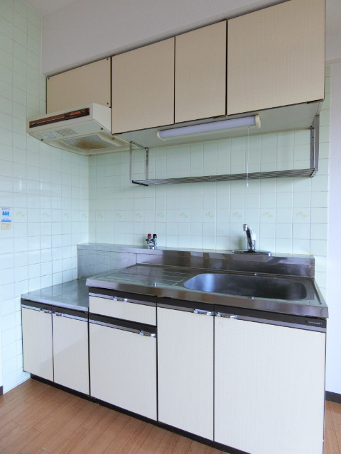 13/30 キッチン