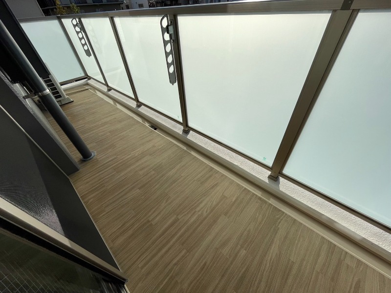 17/27 バルコニー