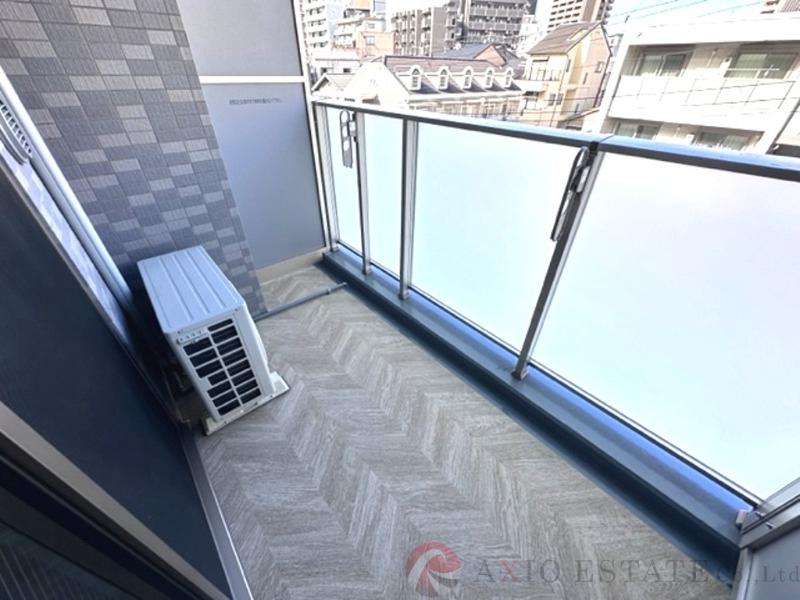 21/30 バルコニー