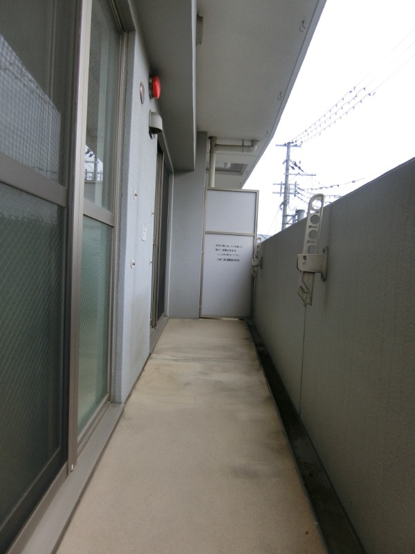 19/30 バルコニー