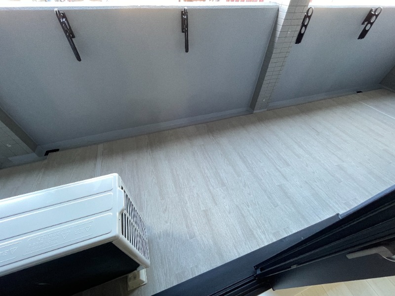 15/22 バルコニー