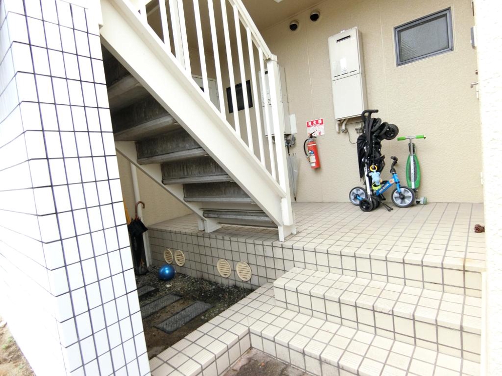 29/30 エントランス