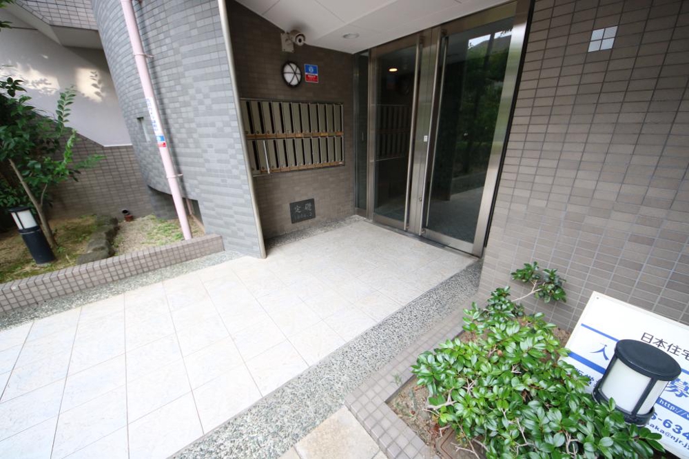 3/5 エントランス