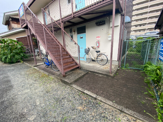 3/10 エントランス