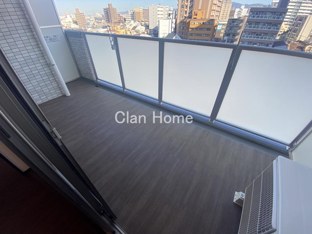 23/30 バルコニー