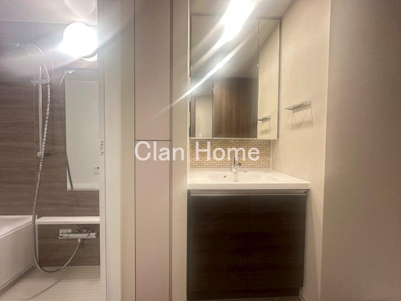 13/30 洗面
