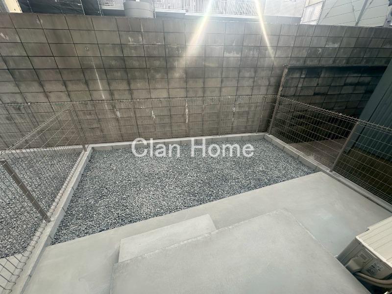 17/23 バルコニー