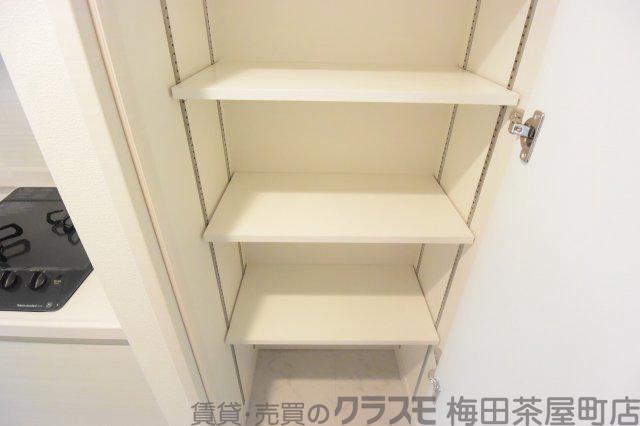 14/30 室内