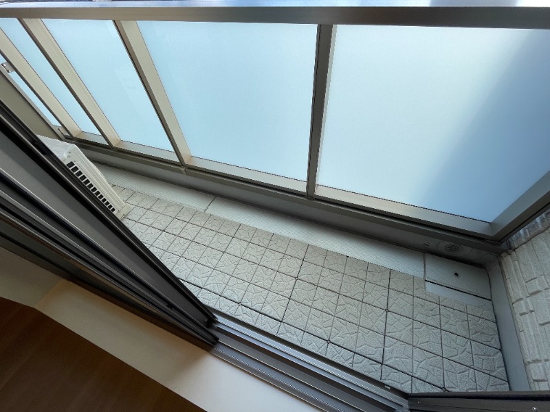 17/28 バルコニー