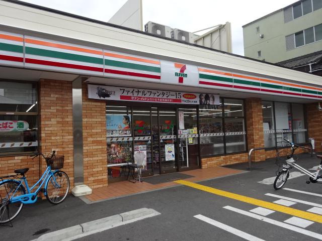 7/11 周辺