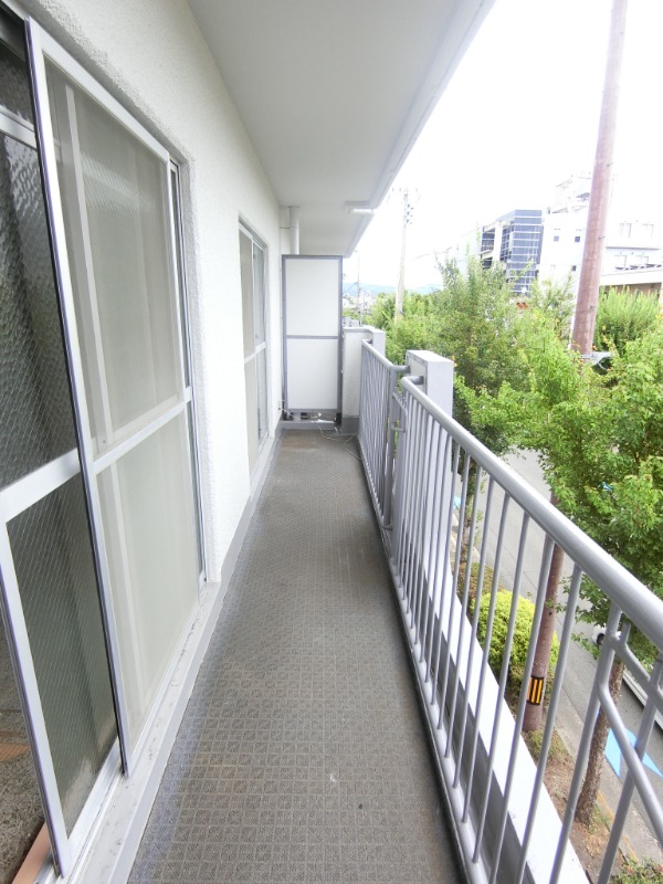 19/30 バルコニー