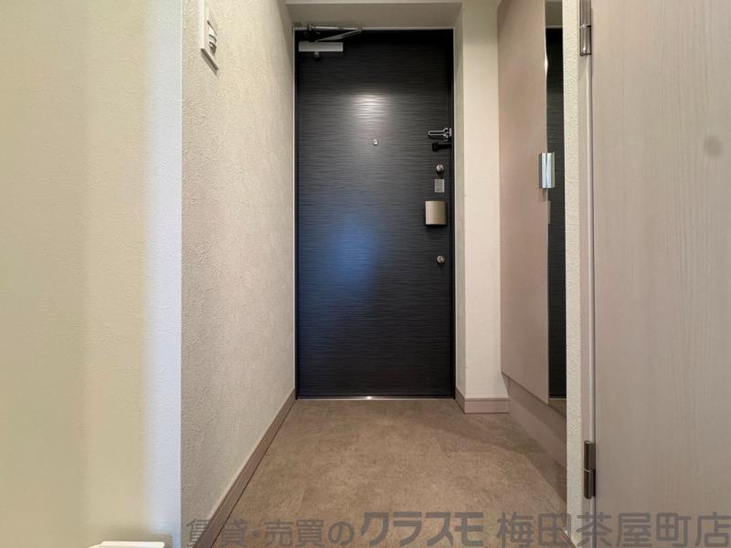 14/30 玄関
