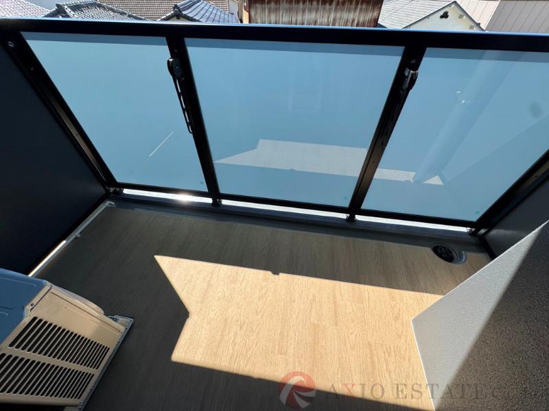 21/30 バルコニー