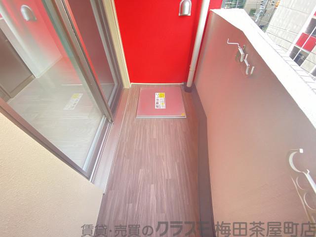 21/30 バルコニー