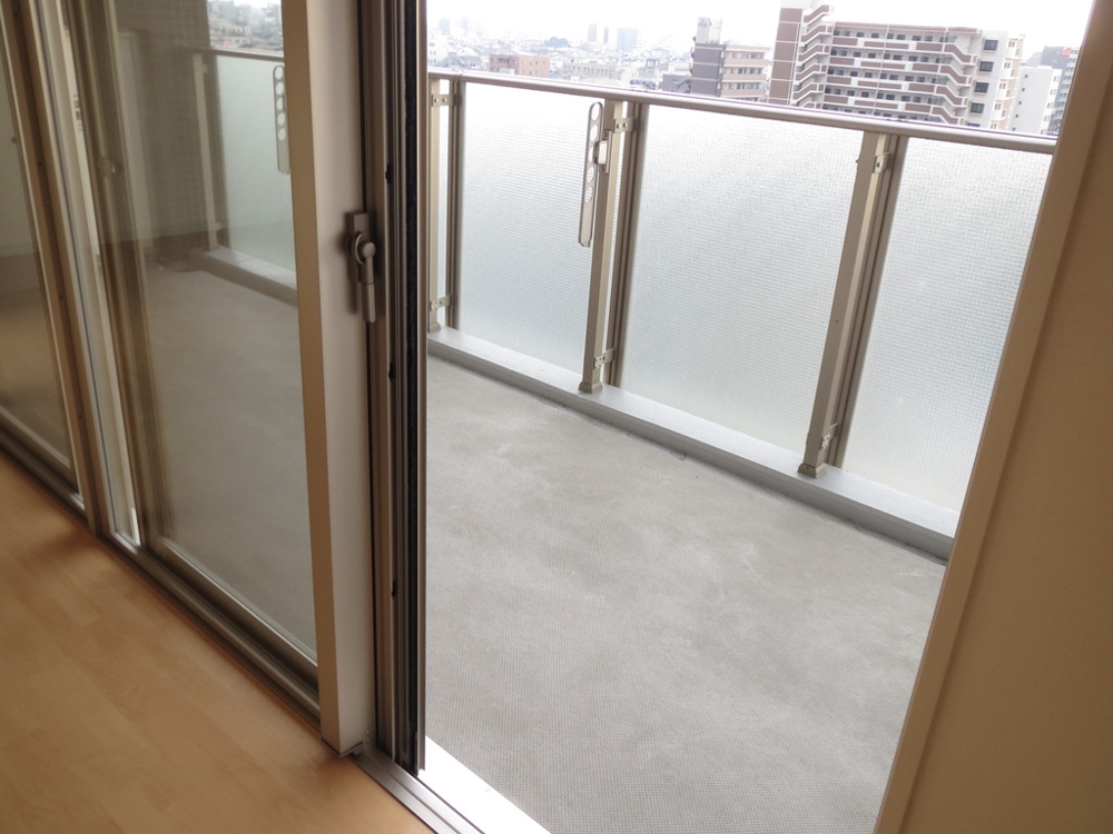 21/30 バルコニー