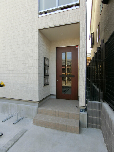 2/3 エントランス