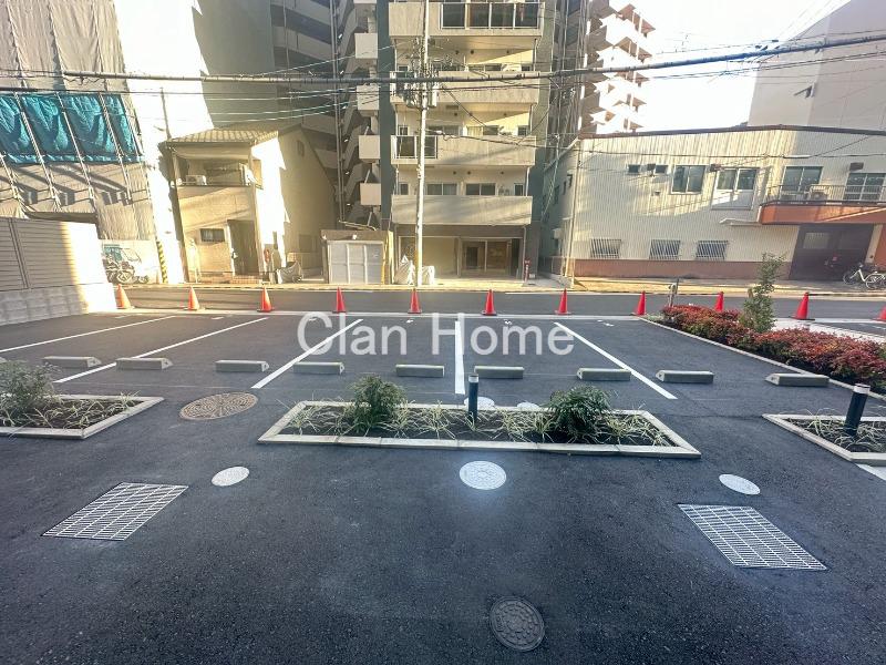 26/30 駐車場
