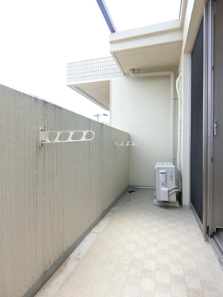 20/30 バルコニー