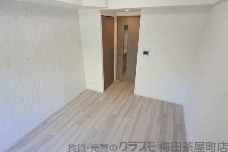 16/30 寝室