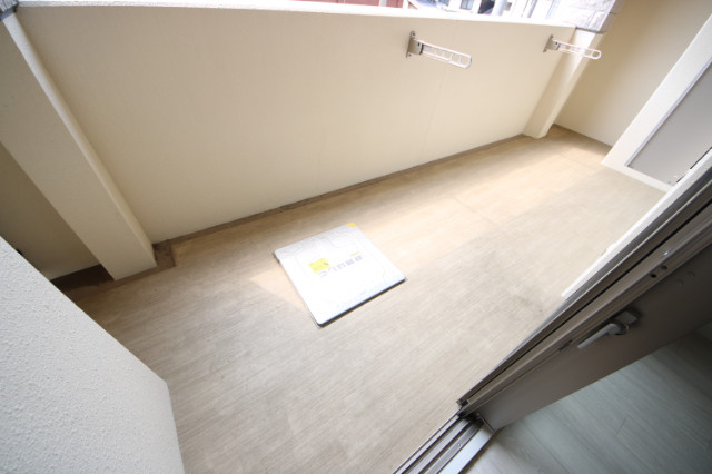 18/30 バルコニー