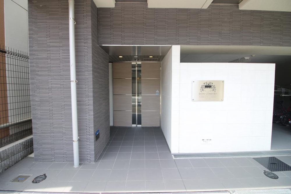 29/30 エントランス