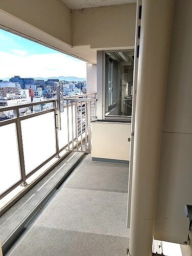 13/30 バルコニー