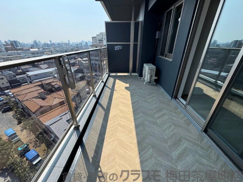 26/30 バルコニー