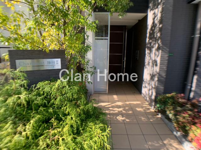 2/5 エントランス