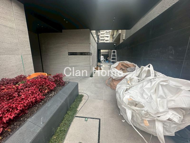 3/3 エントランス