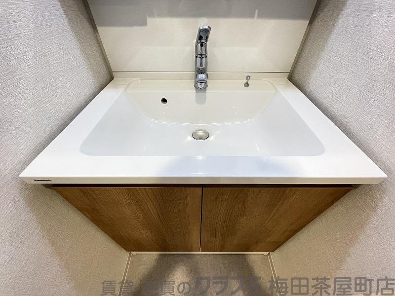 24/30 洗面
