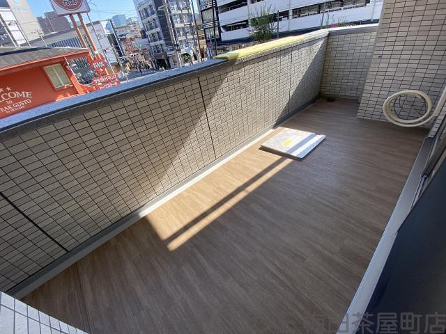 21/30 バルコニー