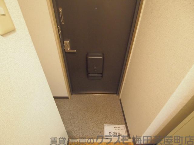 14/30 玄関