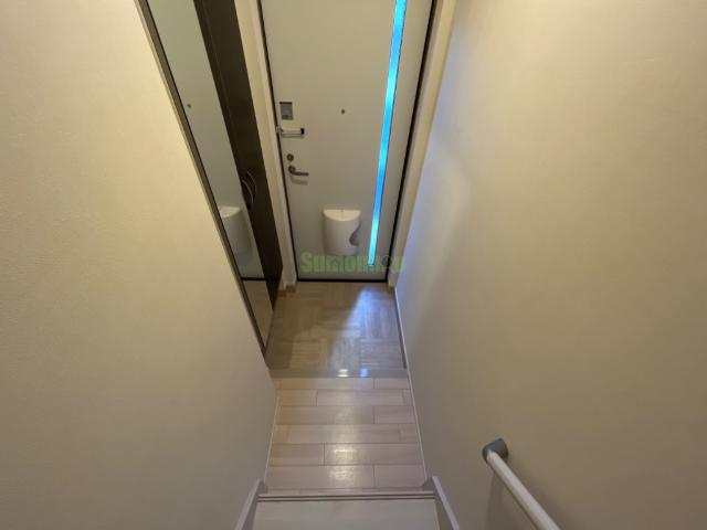 16/29 玄関