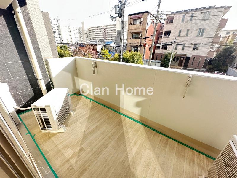 25/30 バルコニー