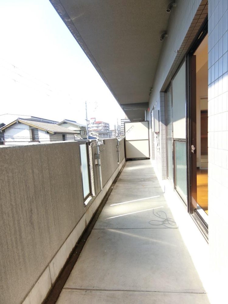 22/30 バルコニー