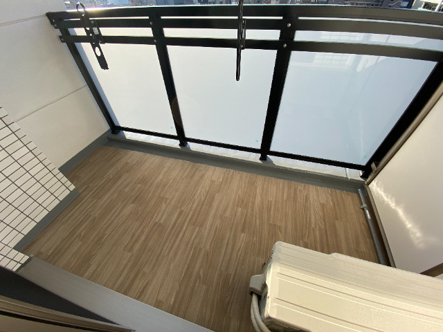 21/30 バルコニー