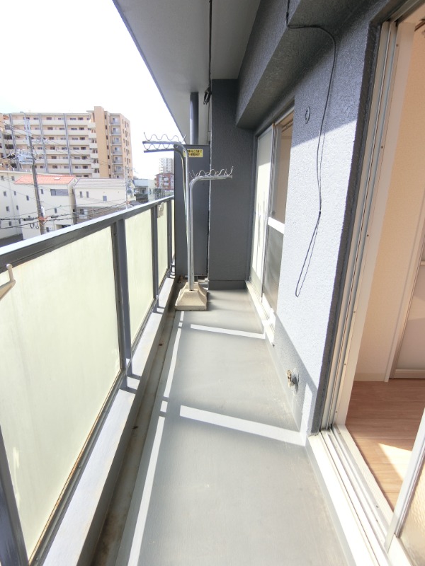 19/30 バルコニー