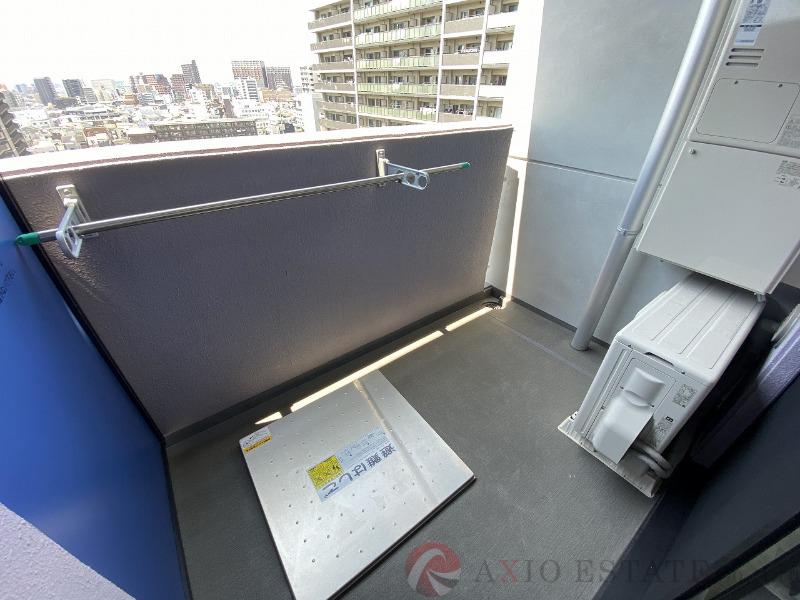 21/30 バルコニー