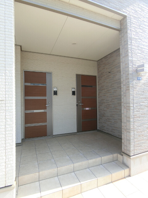 2/5 エントランス