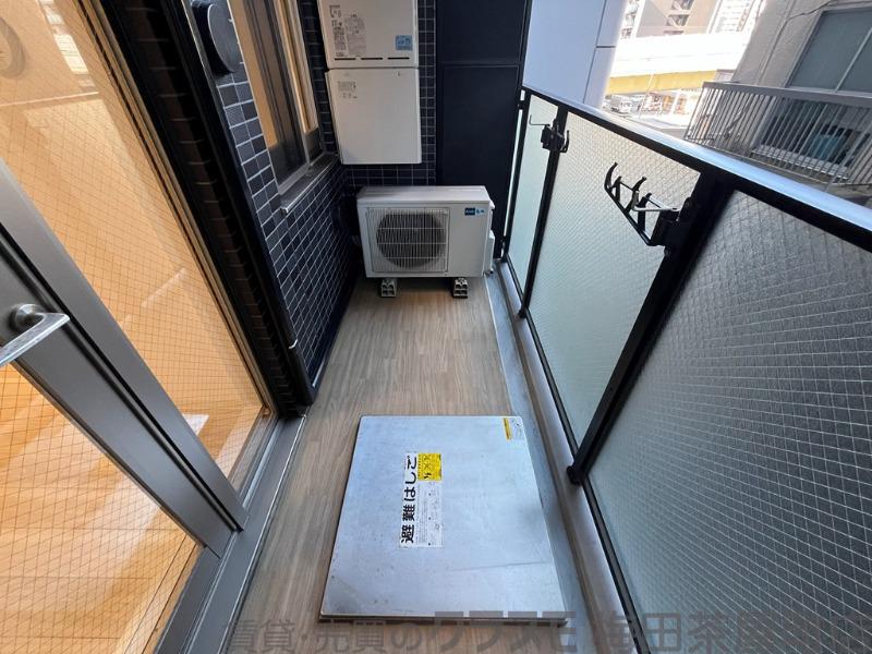 21/30 バルコニー