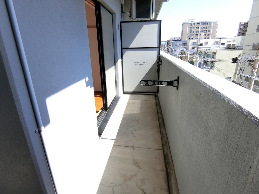 18/30 バルコニー