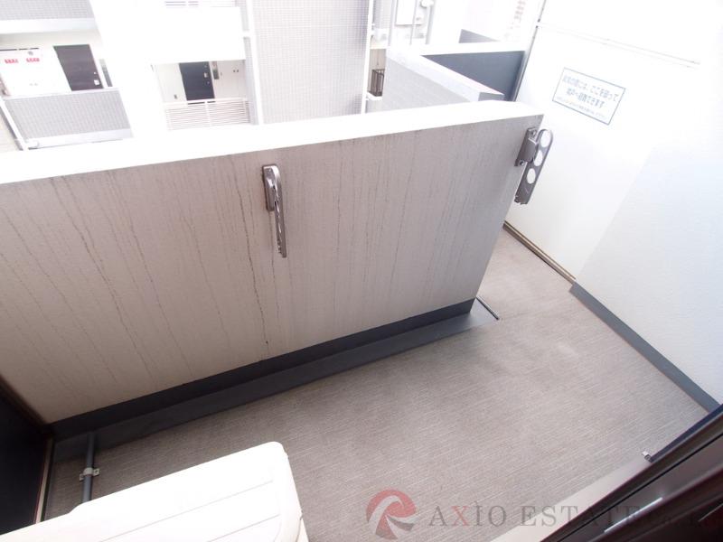 25/30 バルコニー