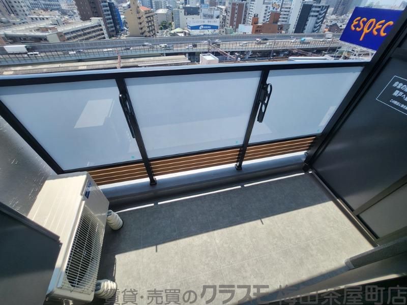 25/30 バルコニー