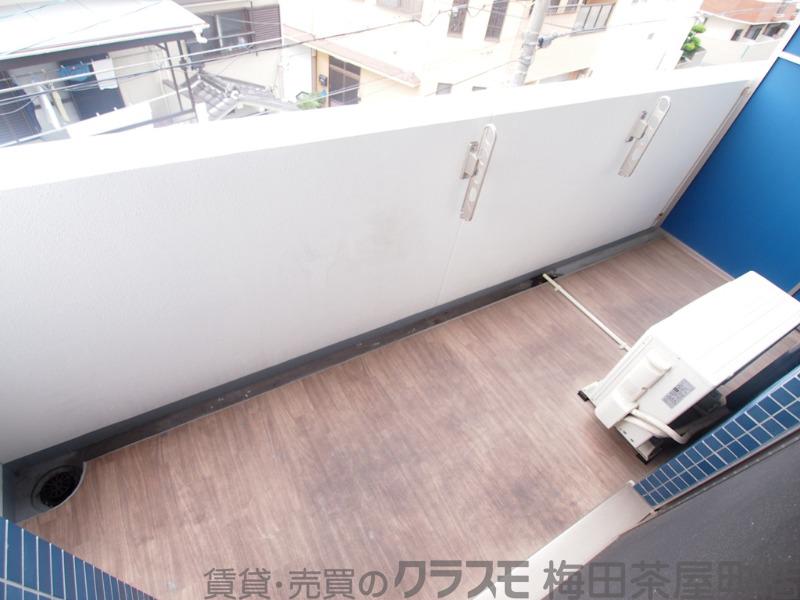 21/30 バルコニー