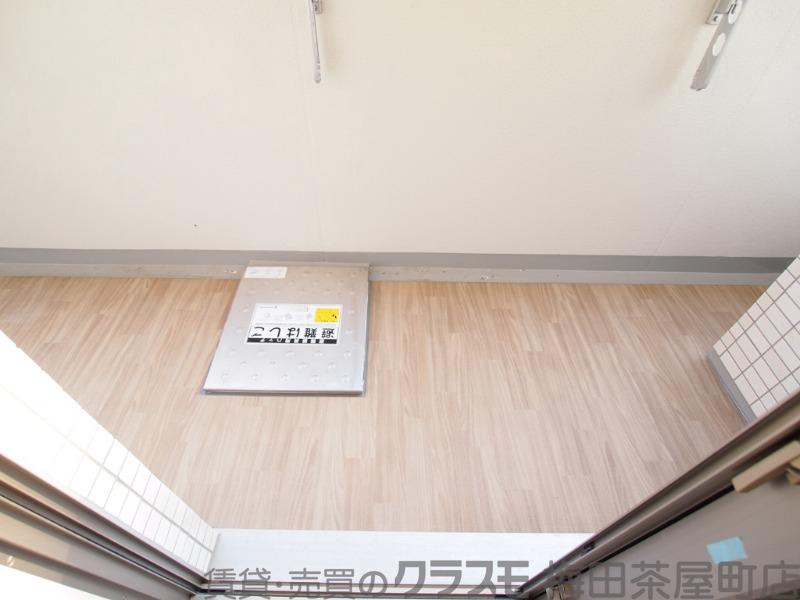 21/30 バルコニー