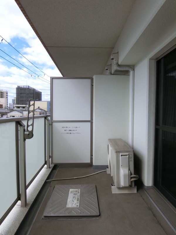 25/30 バルコニー