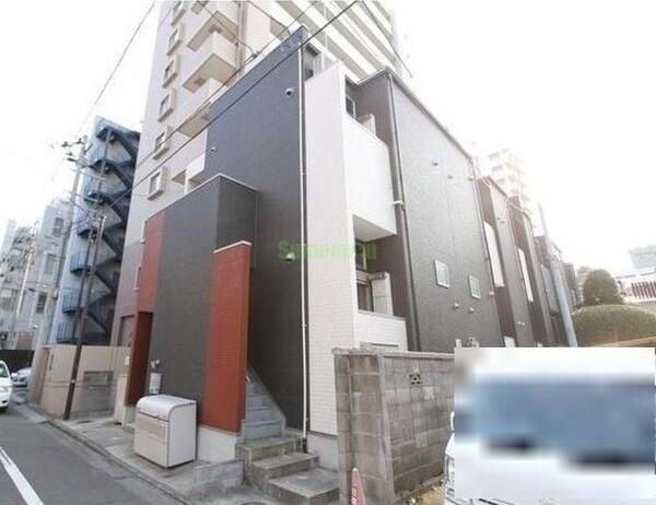 2/8 エントランス